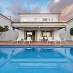 Villa Espectacular Aurora By Paramount Holidays