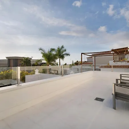 Βίλα Espectacular Aurora By Paramount Holidays