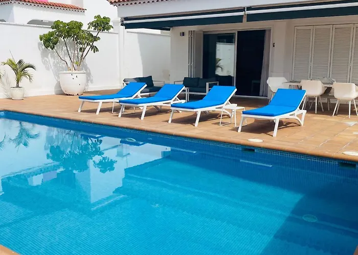 Espectacular Aurora By Paramount Holidays Villa *