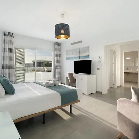 Espectacular Aurora By Paramount Holidays * Puerto de Santiago (Tenerife)