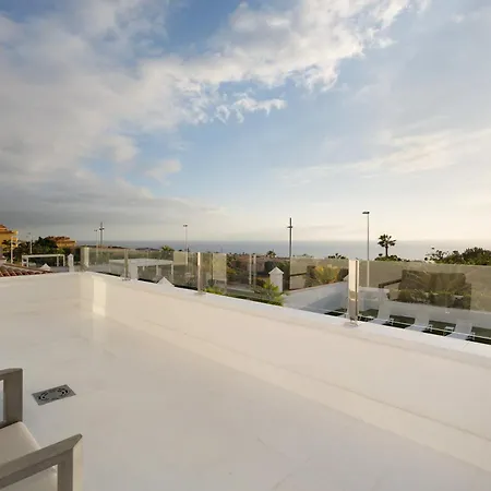 Espectacular Aurora By Paramount Holidays Puerto de Santiago (Tenerife)